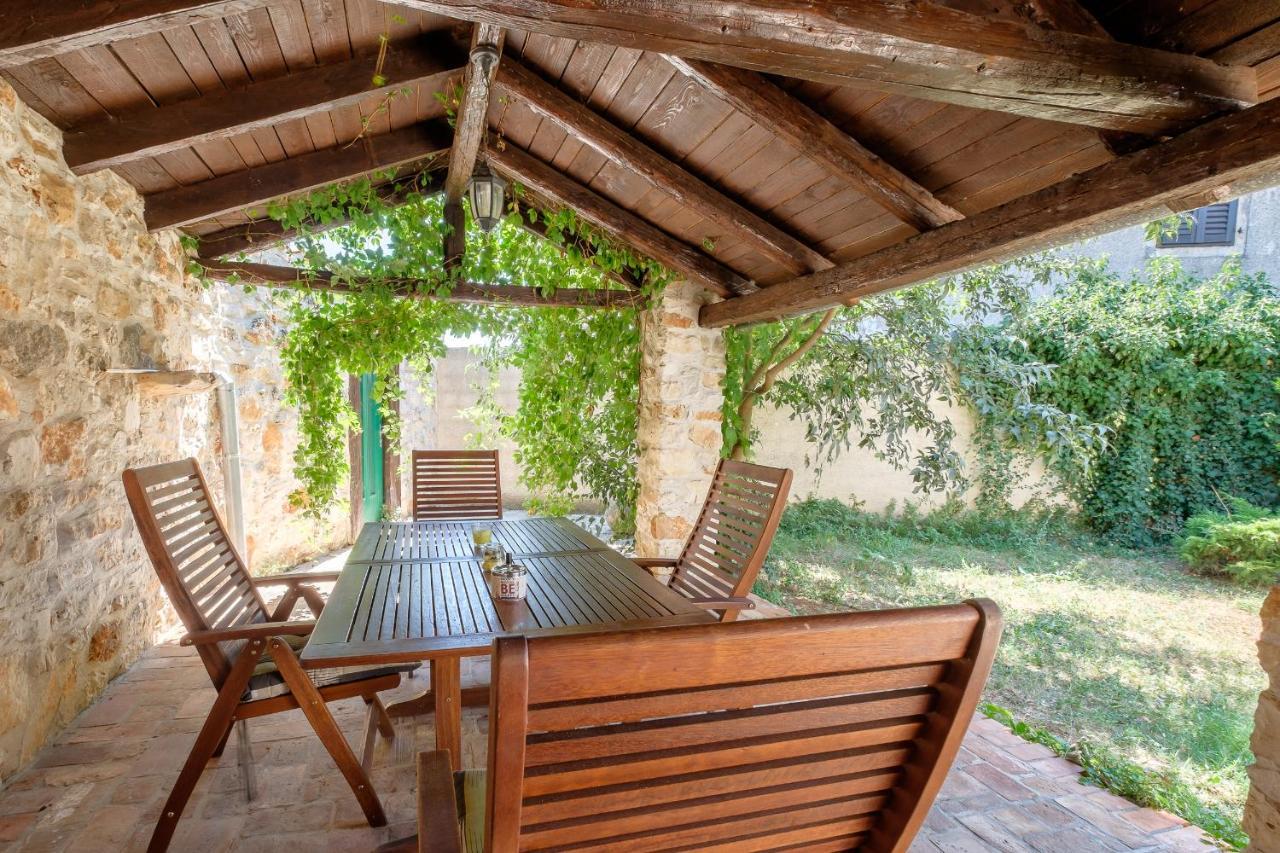 Lovely Stone With Private Garden And Terrace *